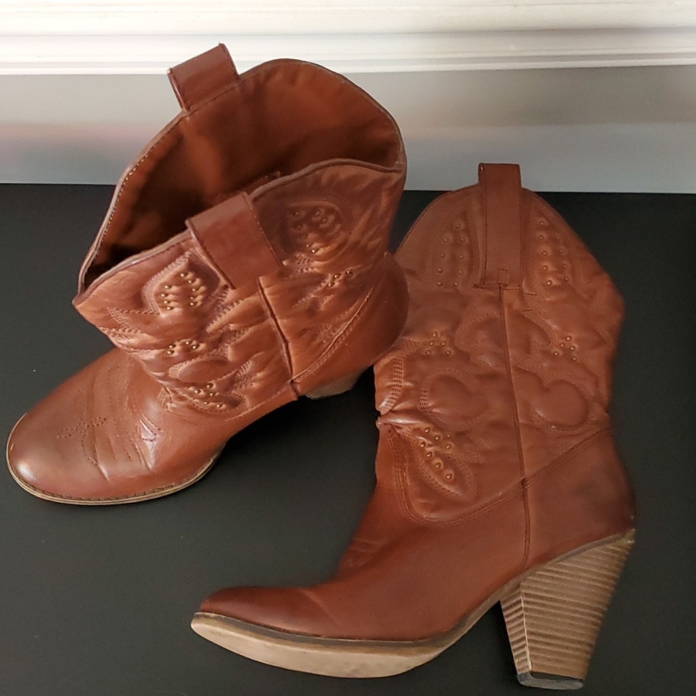 Mia Girl Size 9 cowboy boots